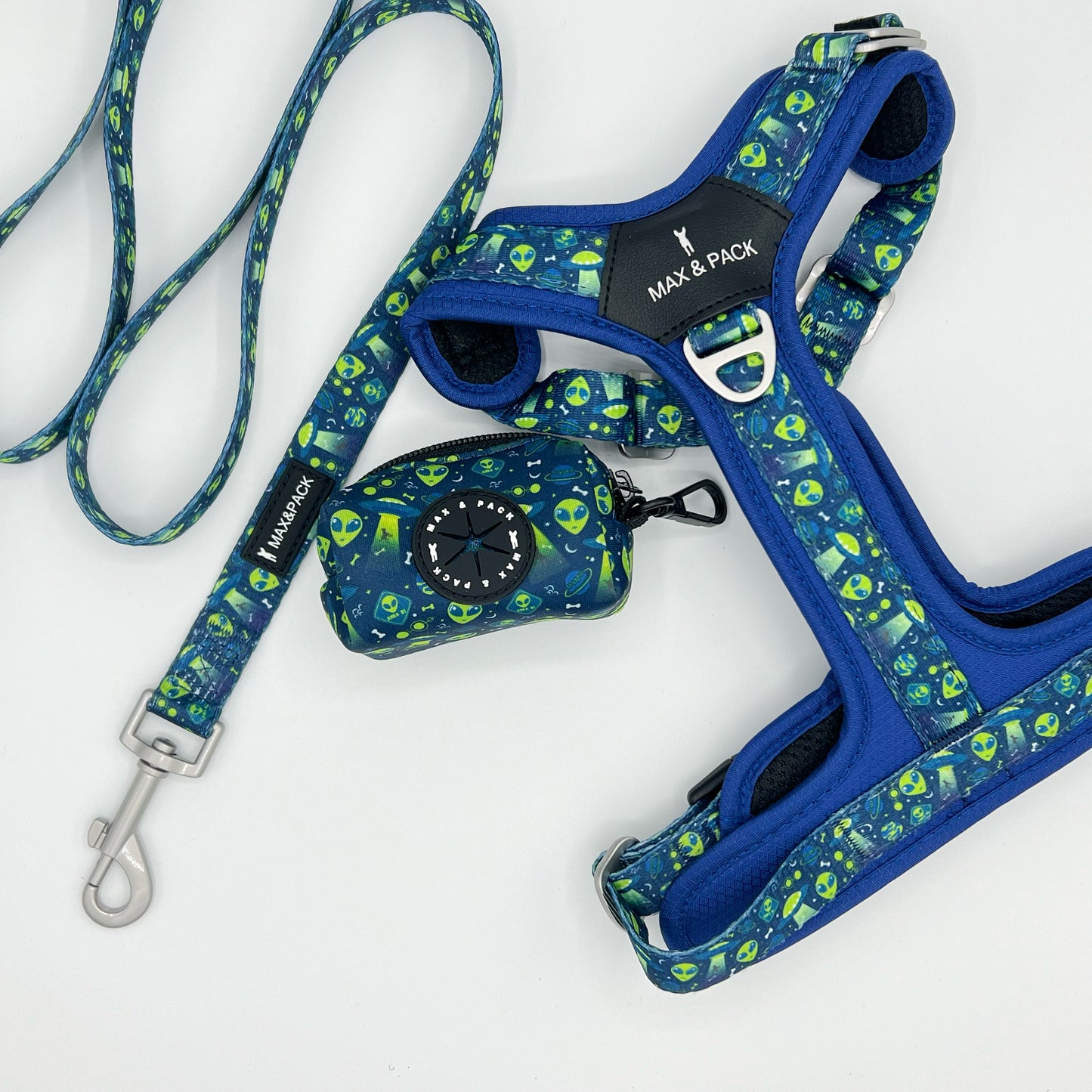 *Bundle* The Zoomie-Verse Harness, Lead and Poop Bag Holder